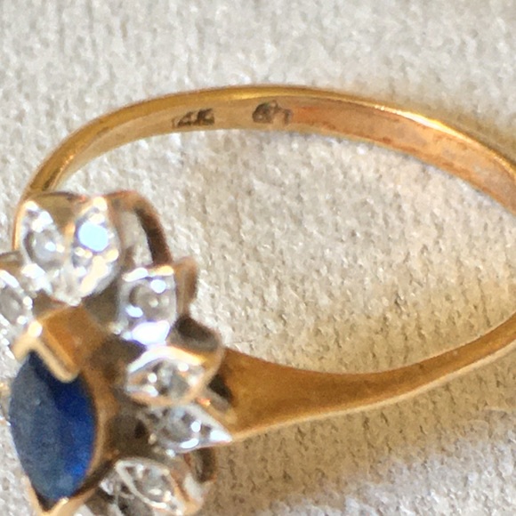 Antique Sapphire & Diamond 14k Yellow gold ring - Picture 7 of 10
